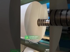 Adesivo de papel sintético matado de inyección de tinta de 100 mm a prueba de agua en rollo con revestimiento de vidrio blanco